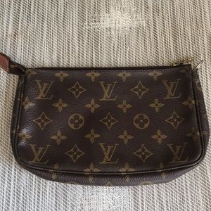 Louis Vuitton Monogram Baguette